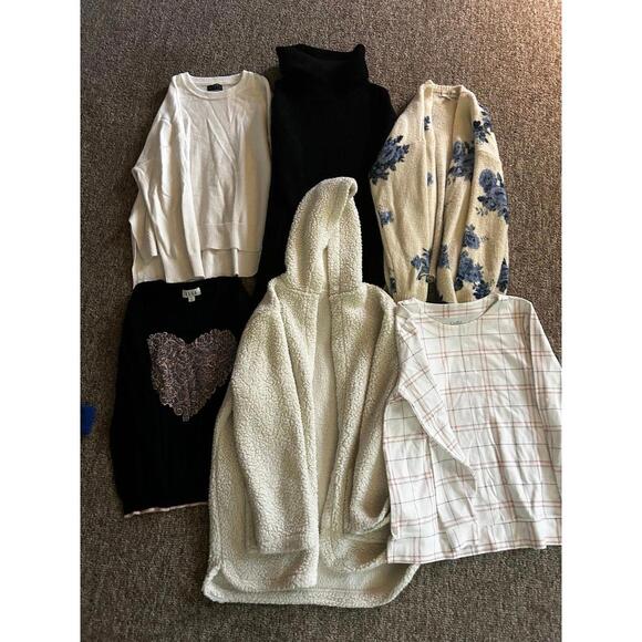 Cozy Fall & Winter Multi-Item Sweater Bundle - Picture 1 of 9